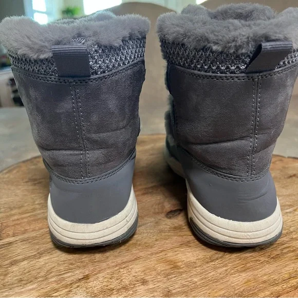 Ryka Women's Aubonne Faux Fur Charcoal Bungee Laces Winter Trail Hiking Boots 8M - Picture 6 of 11